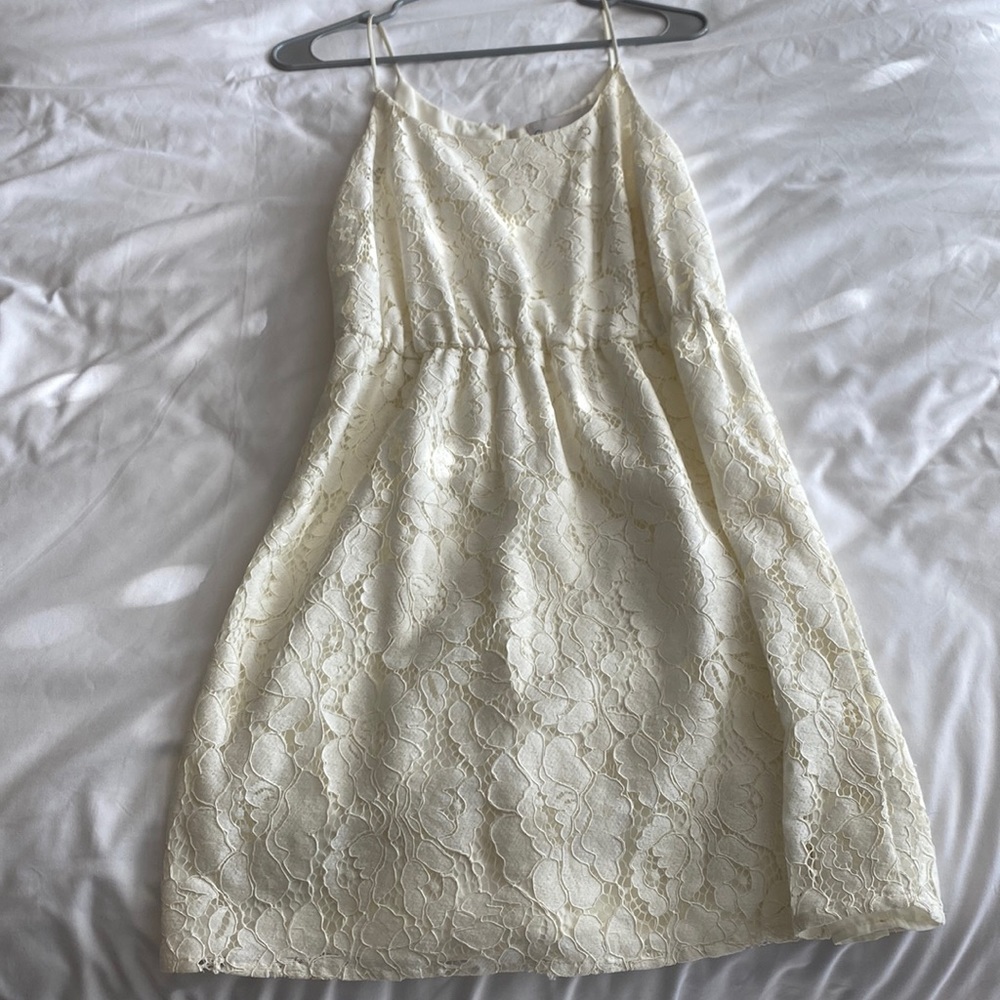 Lace dress